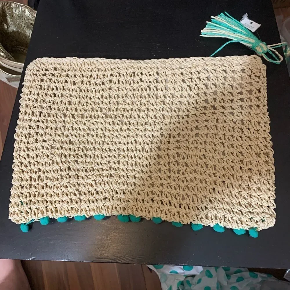 ‎Woven Cosmetic Bag